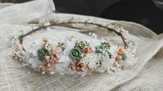 Diadema comunión flores preservadas