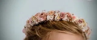 Diadema comunión flores preservadas