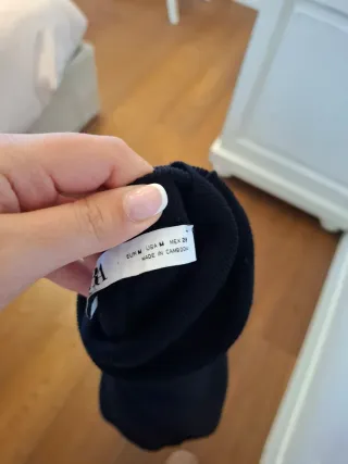 Maglioncino Zara collo alto maniche 3/4 nero