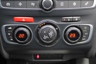 DS DS 4 Crossback 1.6 BlueHDi 88kW (120CV) EAT6 Style