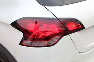 DS DS 4 Crossback 1.6 BlueHDi 88kW (120CV) EAT6 Style