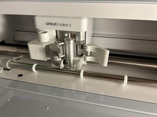 Cricut Maker 3 + kit strumenti (come nuova)