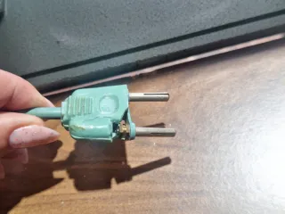 Máquina de coser Refrey transforma con mueble