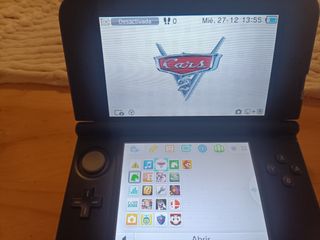 Nintendo 3DS XL Roja + 9 Juegos + SD 32GB