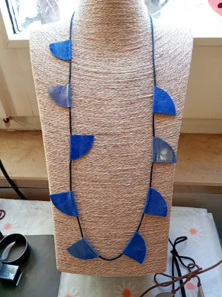 Collana artigianale in pelle