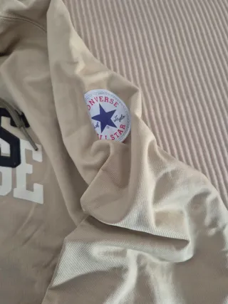 Chaqueta Converse Beige con Capucha
