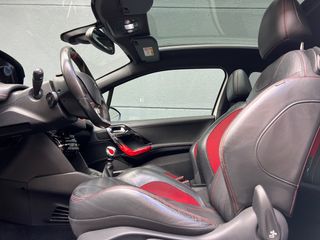 Peugeot 208 GTI 1.6 THP 200 11/13