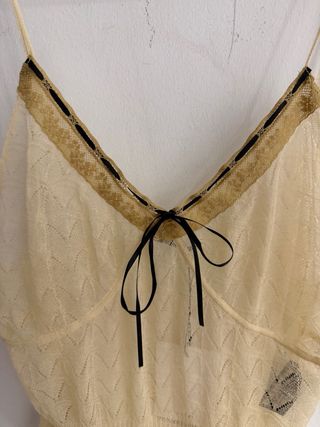 Top punto Zara beige