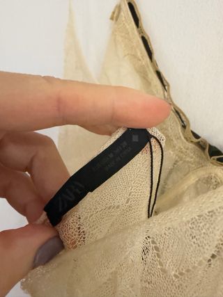 Top punto Zara beige