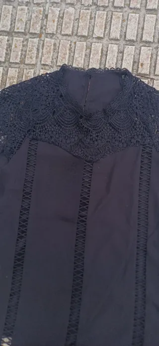 Blusa Shein elegante negra