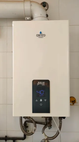 Calentador de gas natural Centro Zeus