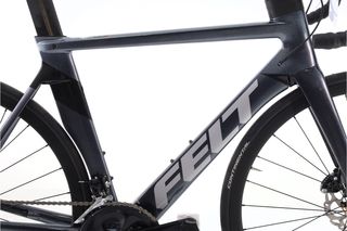 Felt AR Advanced (carretera) t.54 Reacondicionada