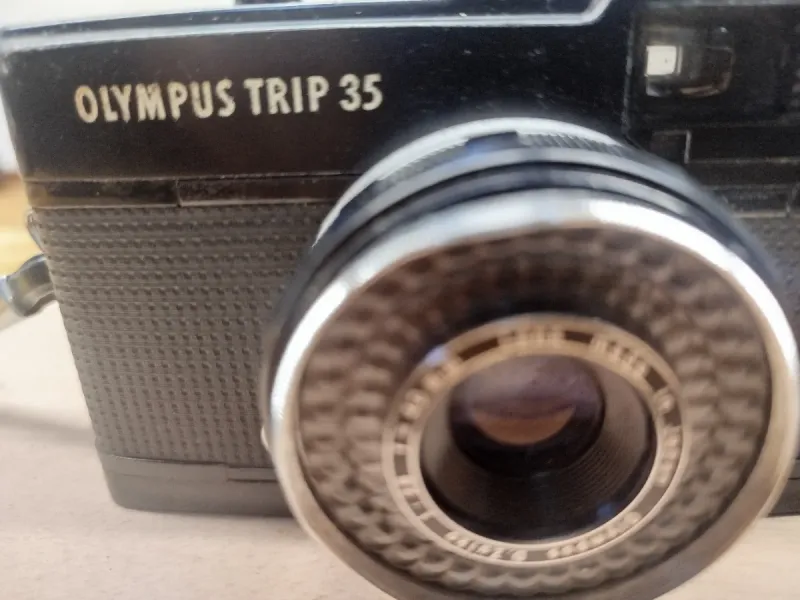 Olympus Trip 35 Cámara Analógica Negra