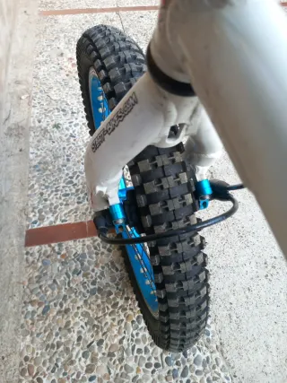 Bicicleta Monty 220 Kamel