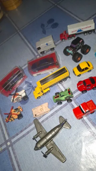 Lote coches miniatura variados