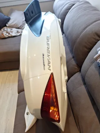 Plásticos Suzuki Burgman 125/200