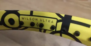 Raqueta Wilson Ultra Minions