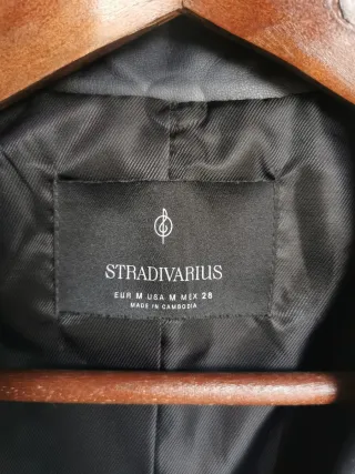 Chaqueta Polipiel Stradivarius Negra Talla M