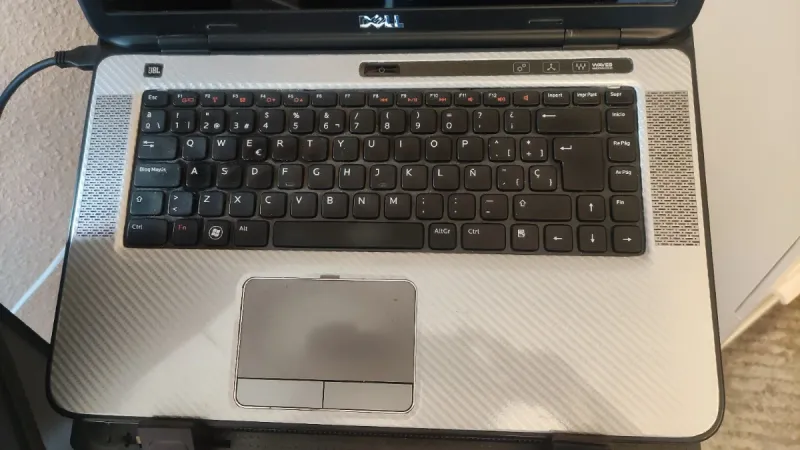 Portátil Dell XPS 15 Plata y Negro