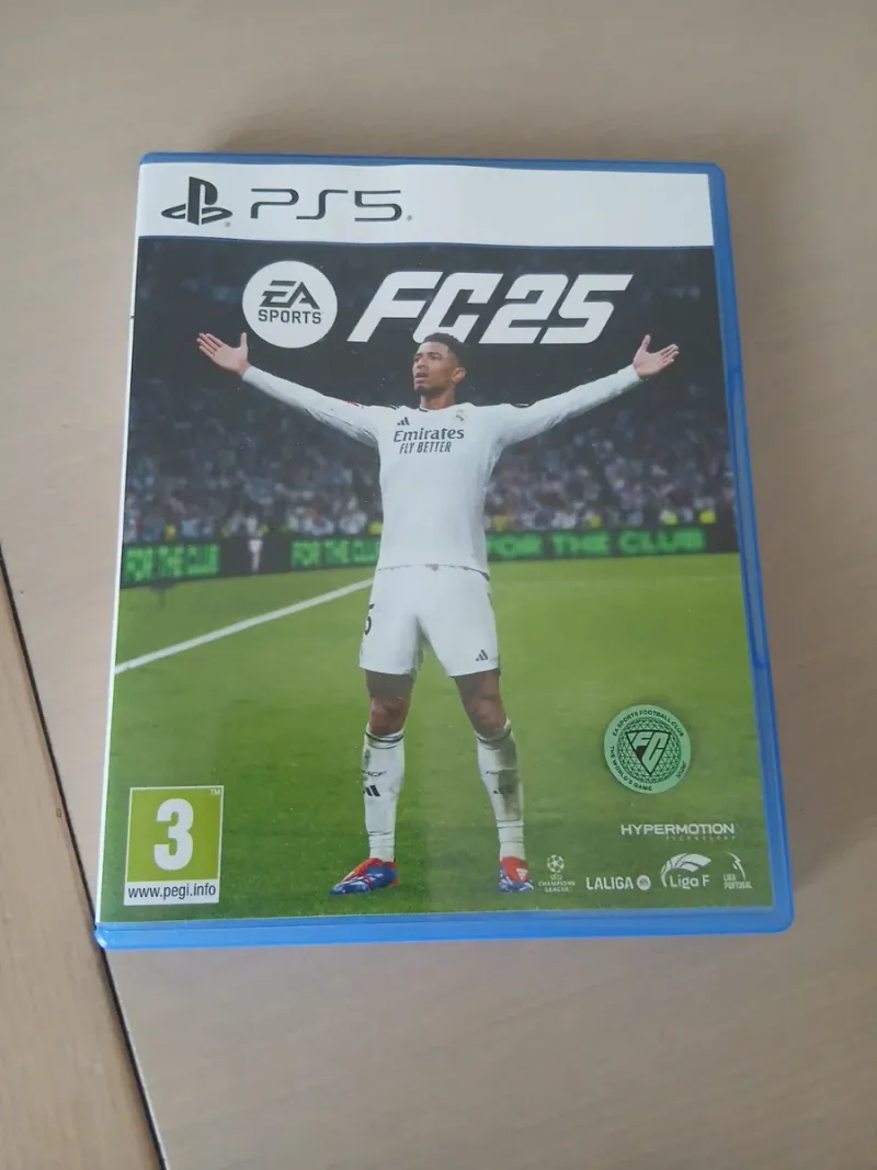 FC 25 PS5 (EA Sports)