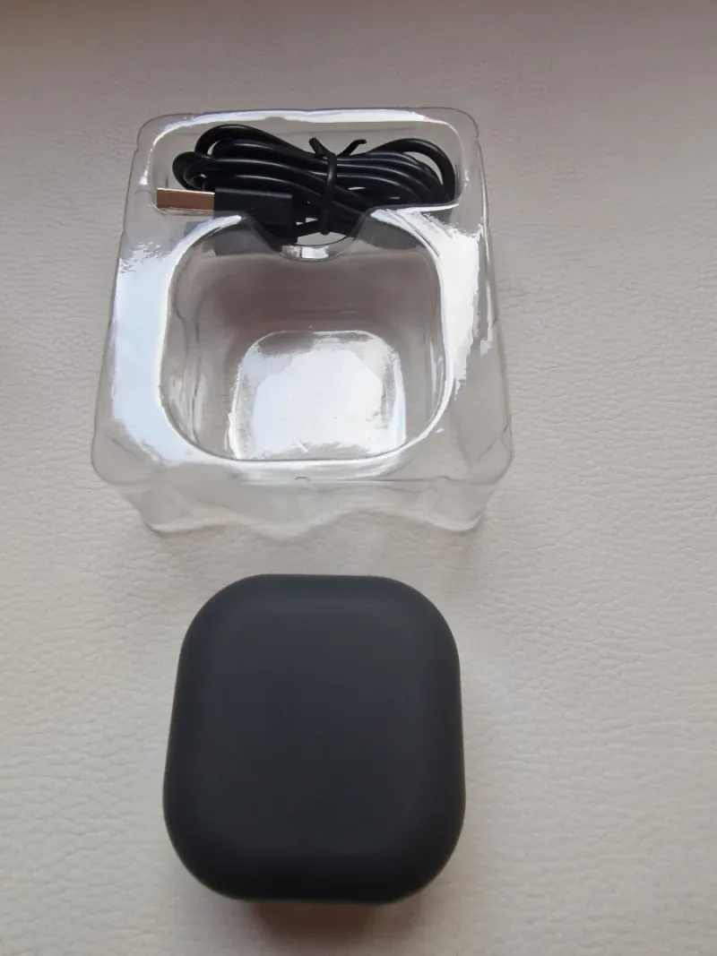 Caja de carga y cable de carga para  Samsung buds afbeelding 7