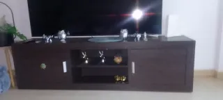 Mueble TV madera y metal