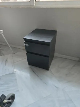 Cómoda de 2 cajones Malm Negra