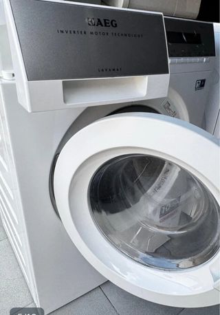 Lavadora AEG 8kg Inverter Motor