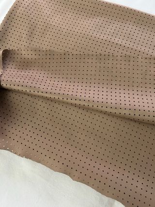 Tessuto Scamosciato Traforato cm 82