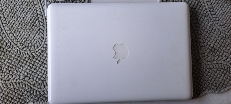 MacBook A1342 2009 SSD afbeelding 4