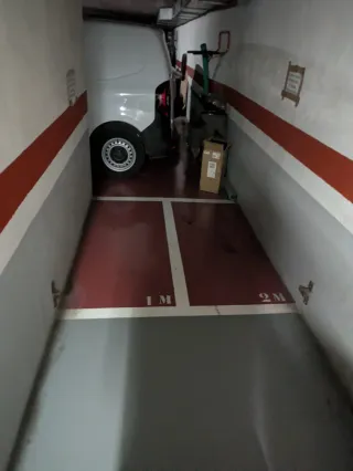 Plaza de parking para moto en alquiler