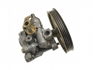 Bomba dirección Mitsubishi Pajero I