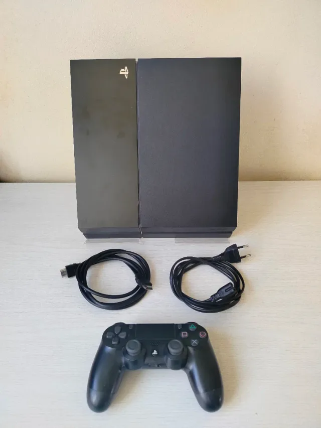PS4 FAT 500GB + Controlador Original