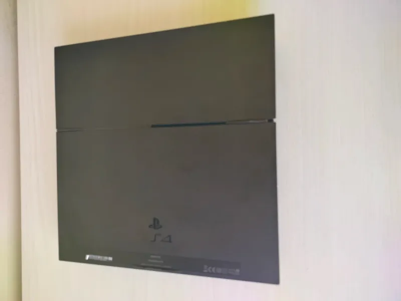 PS4 FAT 500GB + Controlador Original afbeelding 6