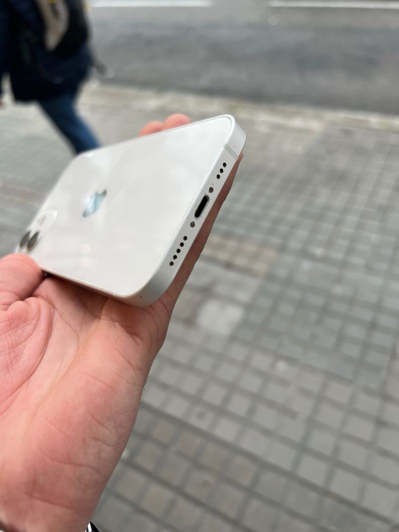 iPhone 12 128gb seminuevo afbeelding 4