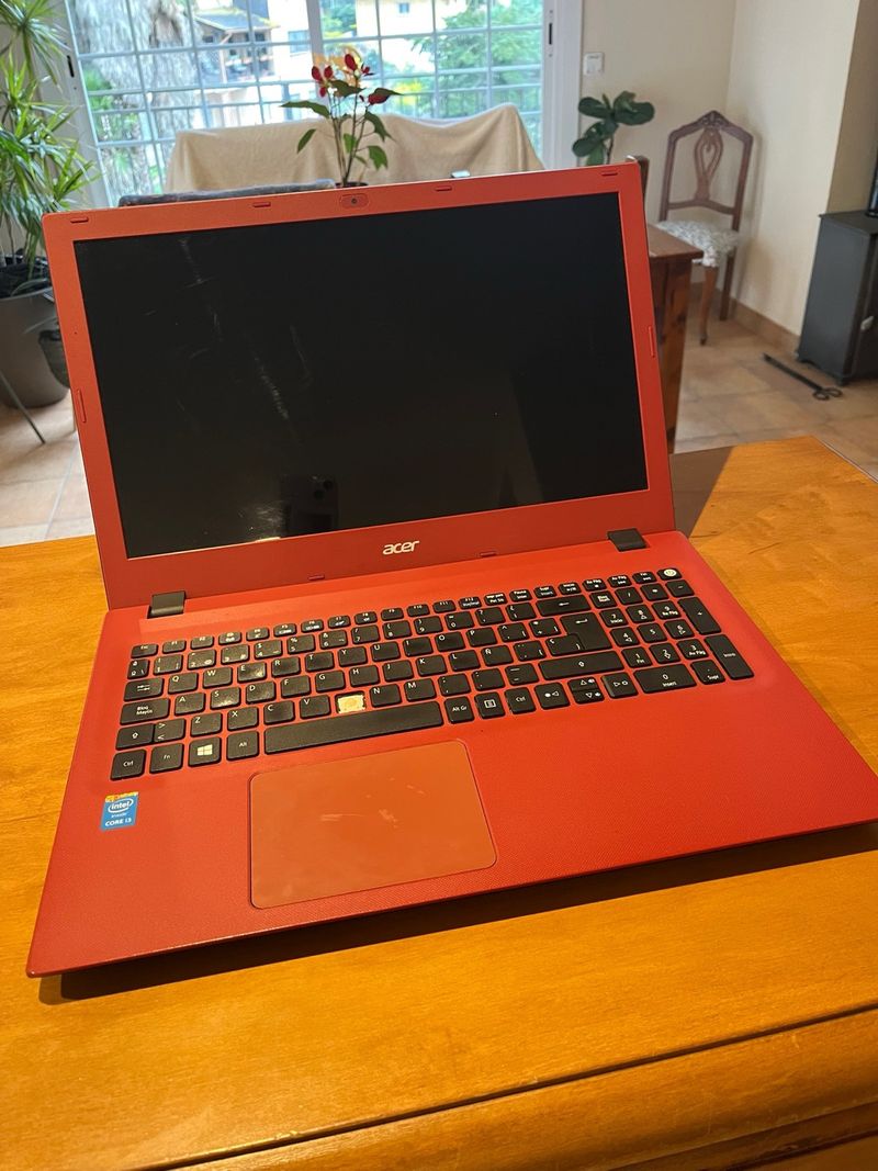 Ordenador Acer Rojo - Para Piezas