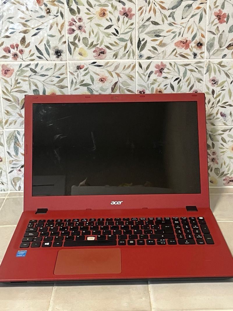 Ordenador Acer Rojo - Para Piezas afbeelding 3