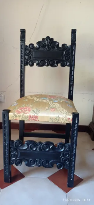 Set poltroncine e tavolini tessuto legno