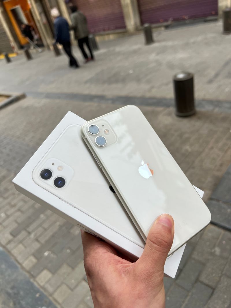 iPhone 11 128gb seminuevo