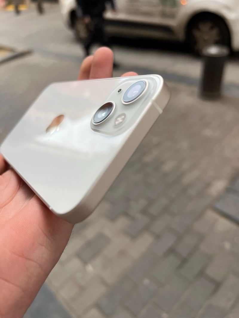 iPhone 13 128gb seminuevo afbeelding 5