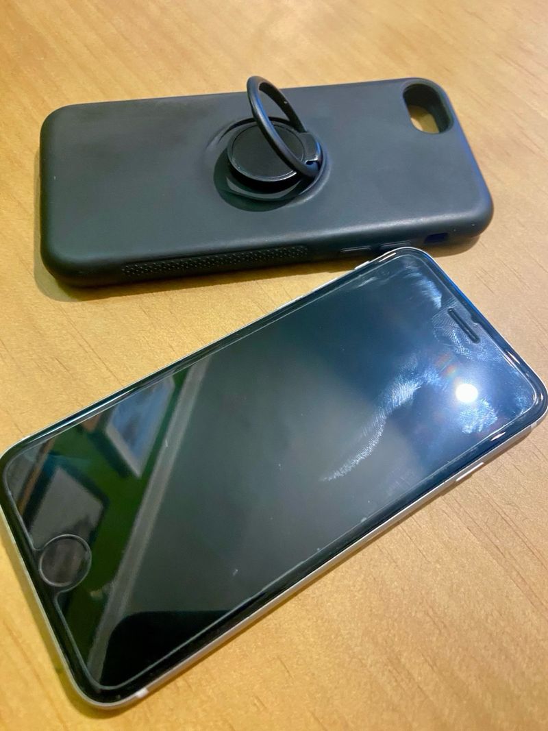 iPhone SE 64GB afbeelding 4