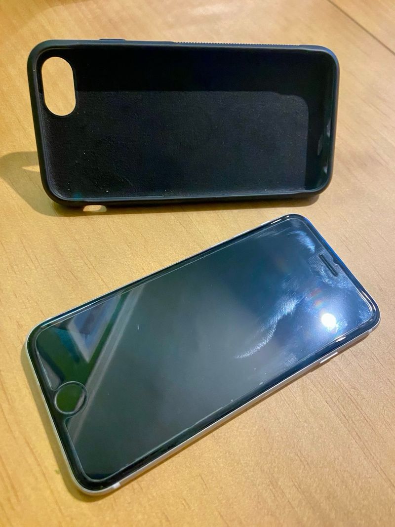 iPhone SE 64GB afbeelding 3