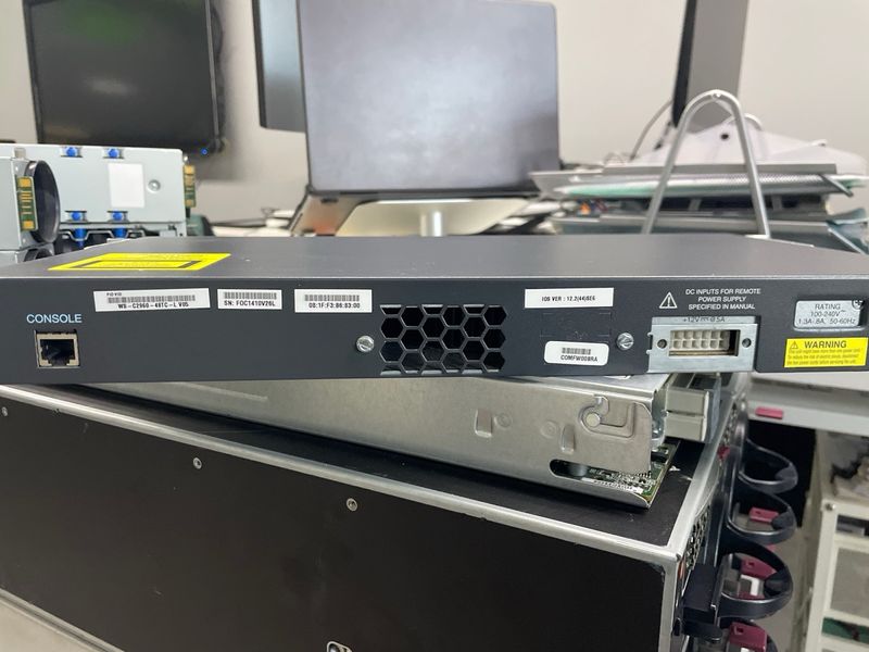Switch Cisco Catalyst 2960 Series afbeelding 2