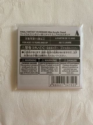 Acrílico Final Fantasy VII Remake