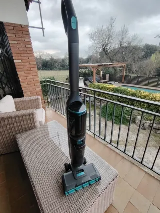 Aspirador y Fregasuelos Cecotec