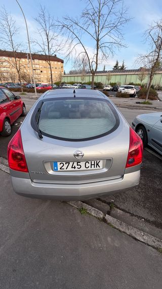 Nissan Primera 2003