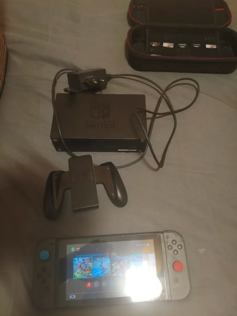Nintendo Switch Completo con Accesorios