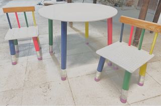 Mesa y Sillas Infantiles Diseño Lápiz