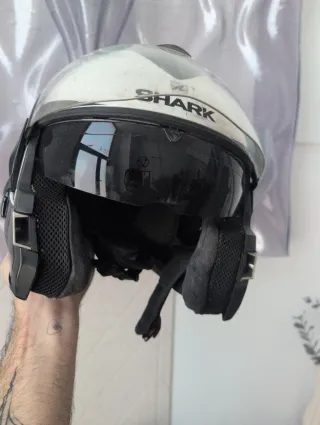 Casco Shark Modular Blanco y Amarillo