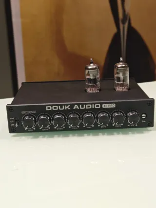 Douk Audio T8 PRO con Siemens E88CC